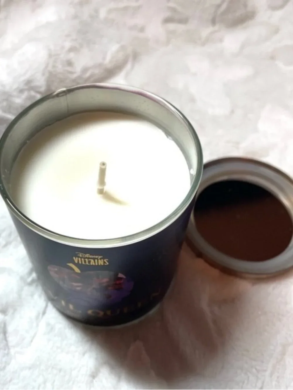 👑✨ NWT Disney Villains Evil Queen Candle – Bath & Body Works Exclusive 🍎🖤